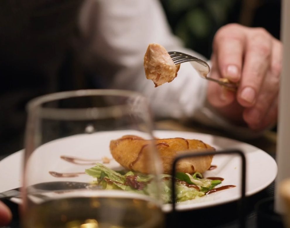 Minimal Dining Story